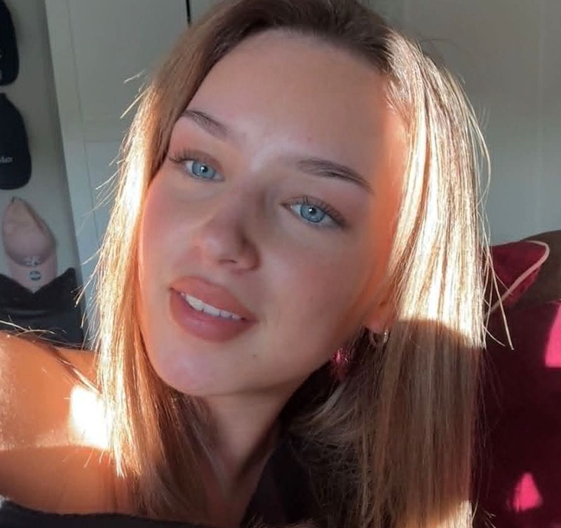Elisha Louise